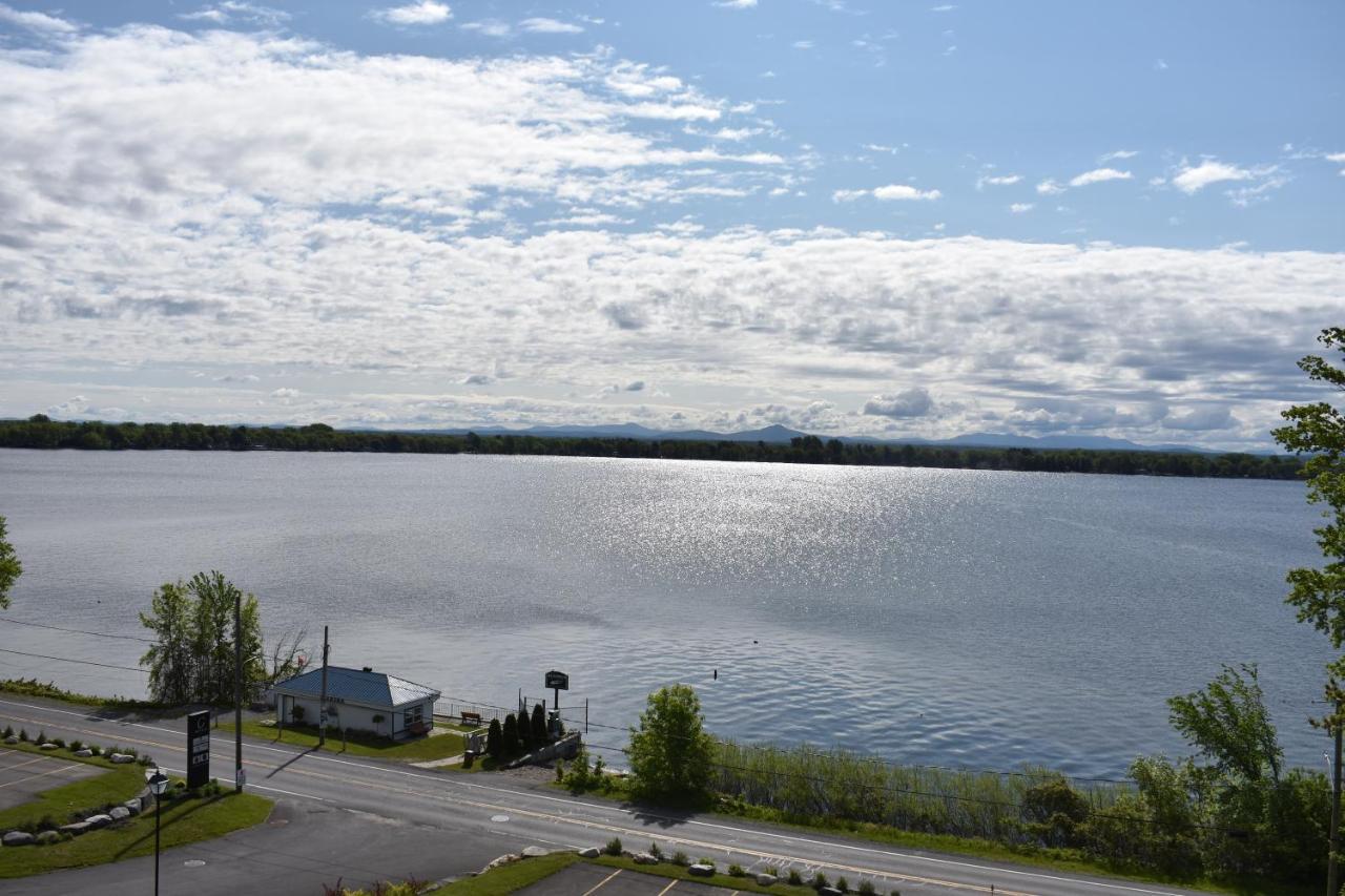 La Cache Du Lac Champlain Venise-en-Québec Eksteriør billede
